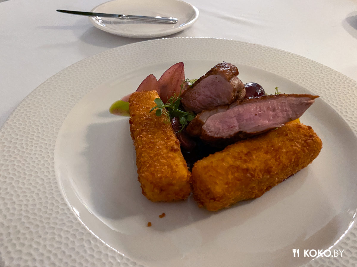 Что можно заказать на 100 рублей в новом лакшери ресторане «Шарли», где много блюд из фуа-гра - фото - 21