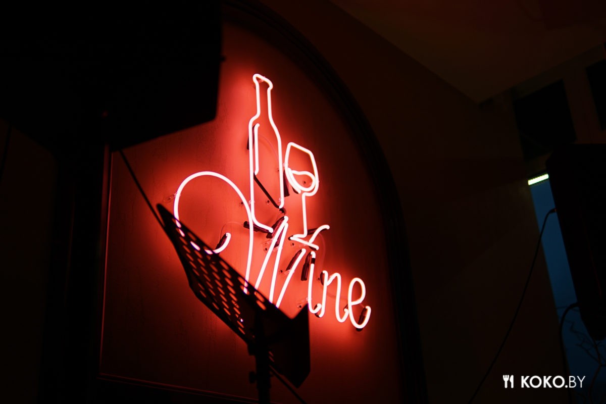 На примере нового итальянского «Морелла» объясню, почему в рестораны могут не все - фото - 26