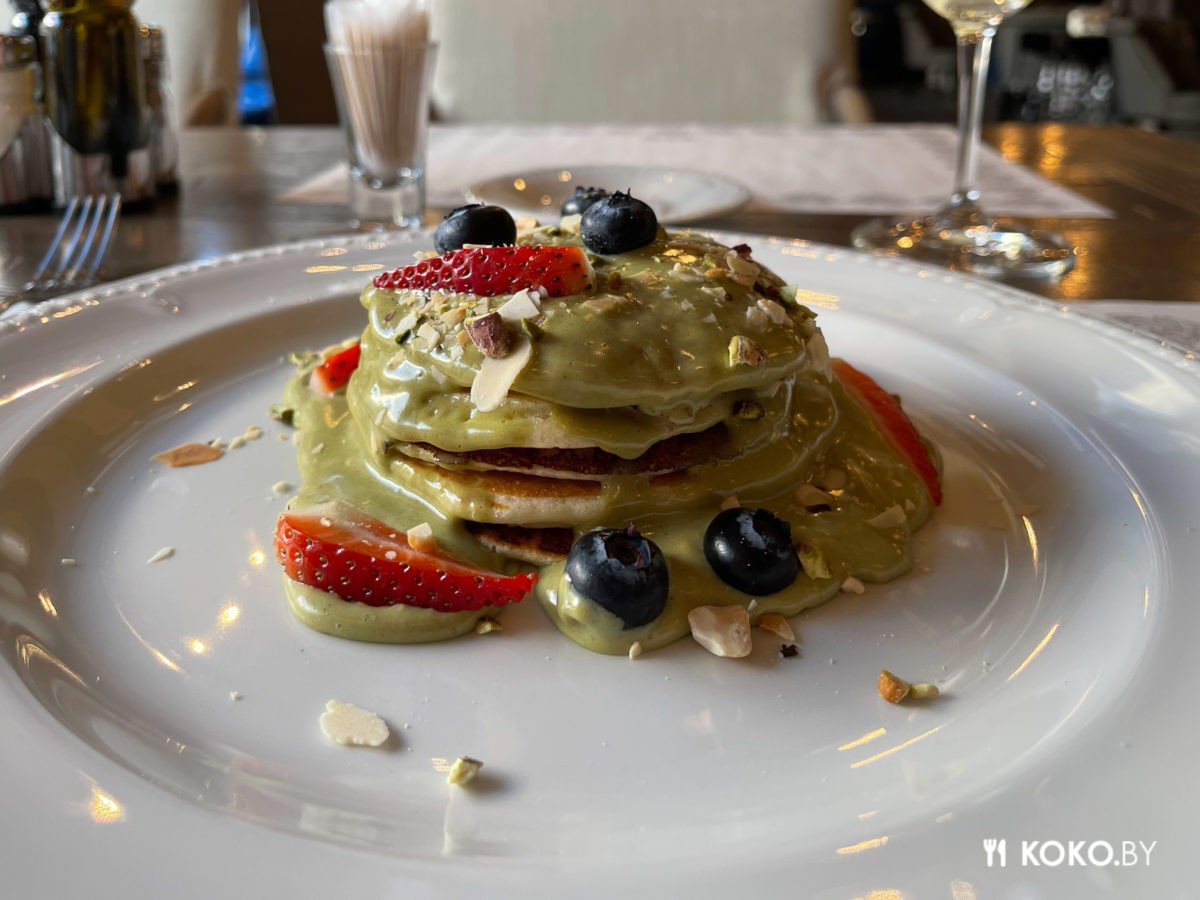 Полный завтрак за 19,50р, или что готовят на бранчах в «Кафе де Пари», где по вечерам барышни охотятся на мужика - фото - 14