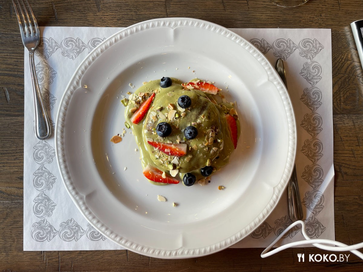 Полный завтрак за 19,50р, или что готовят на бранчах в «Кафе де Пари», где по вечерам барышни охотятся на мужика - фото - 13