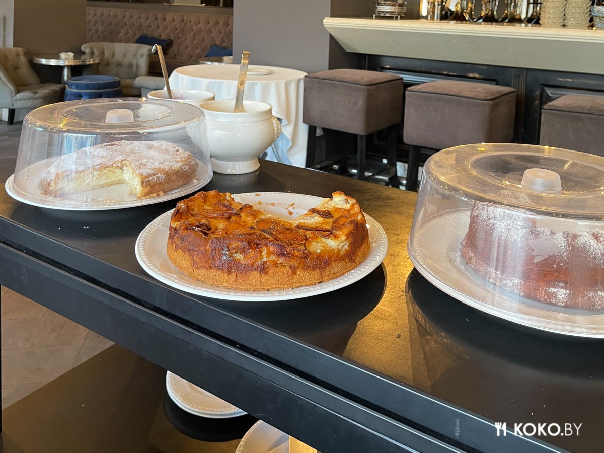 Полный завтрак за 19,50р, или что готовят на бранчах в «Кафе де Пари», где по вечерам барышни охотятся на мужика - фото - 15