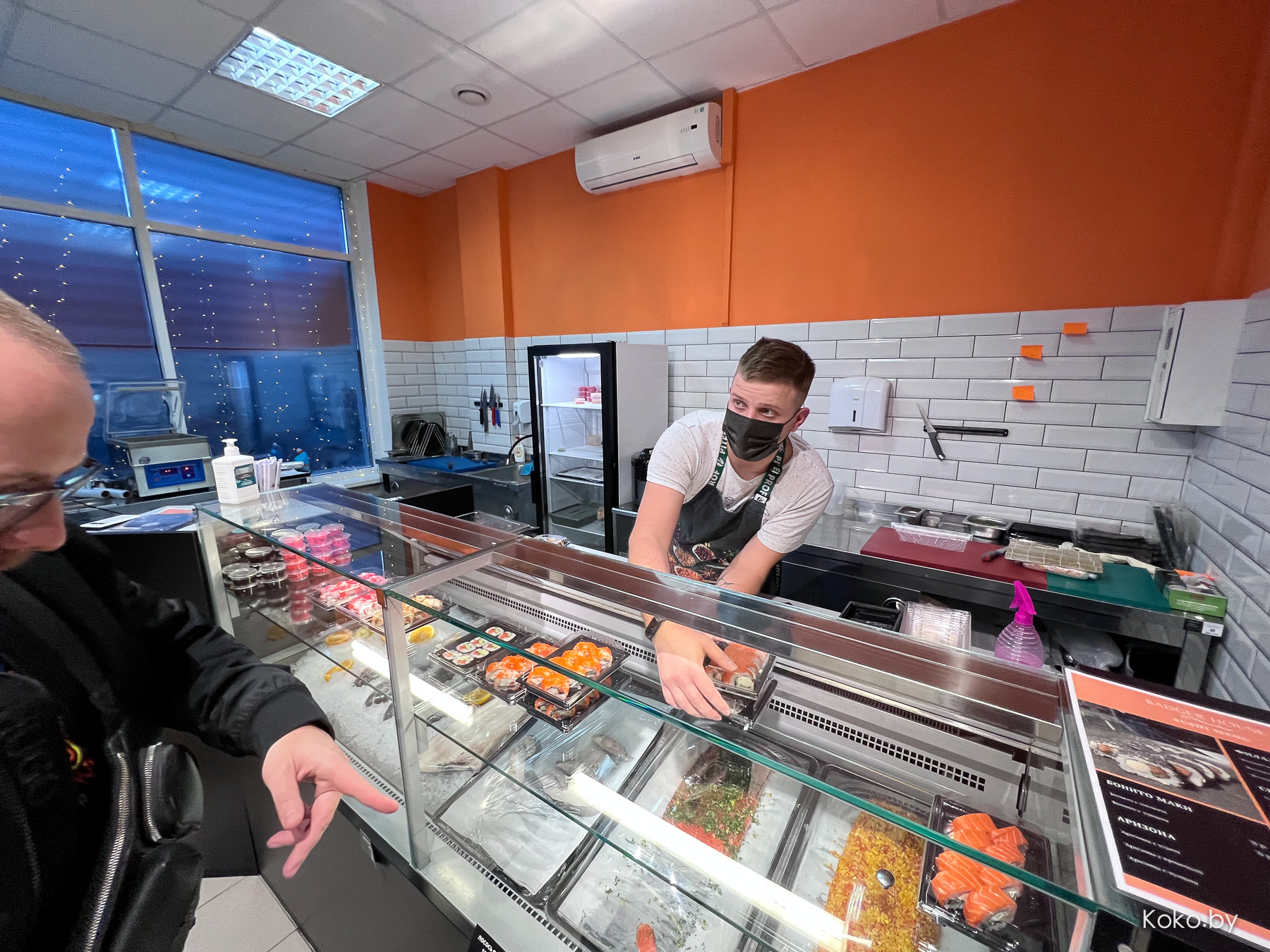 Контрольная закупка в рыбном магазине «Дом Барсука»: суши Филадельфия по 12р, маринованный лосось по 7р - фото - 18