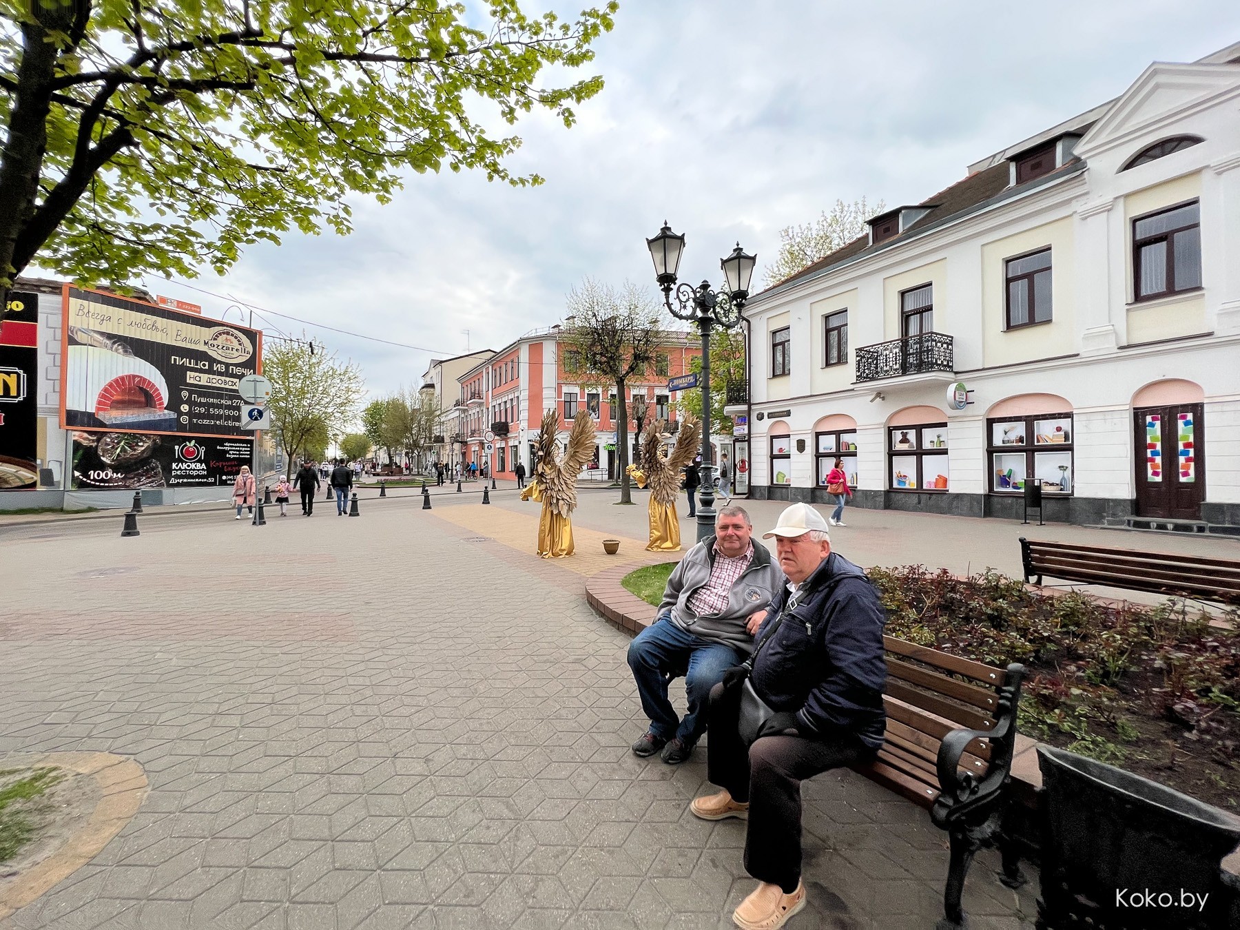 Как поживают заведения Бреста. Специально съездили в их «Блум», чтобы сравнить с нашим - фото - 37