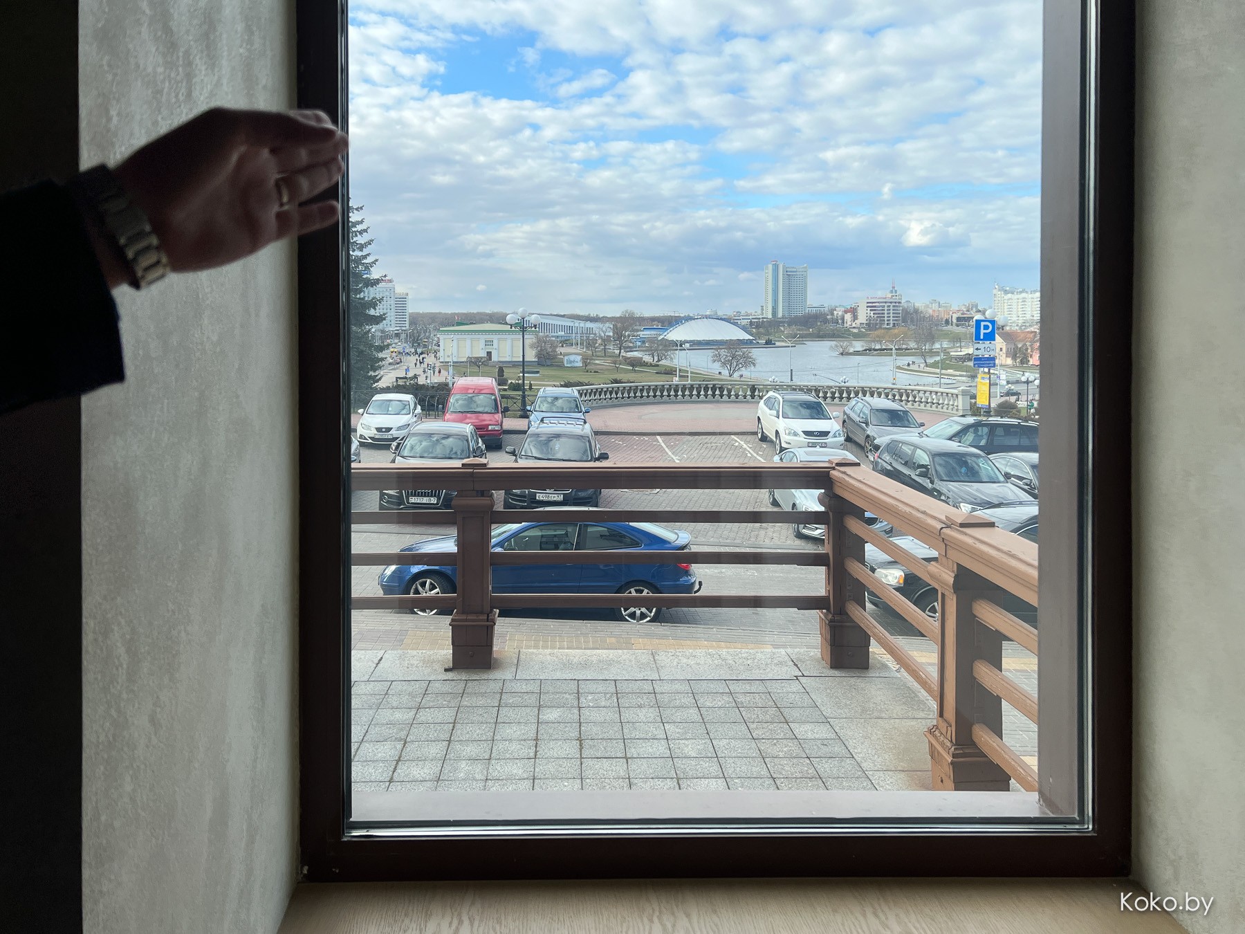 На какого живца нас хотят брать в новом большом винном ресторане «Марбл» с площади Свободы - фото - 56