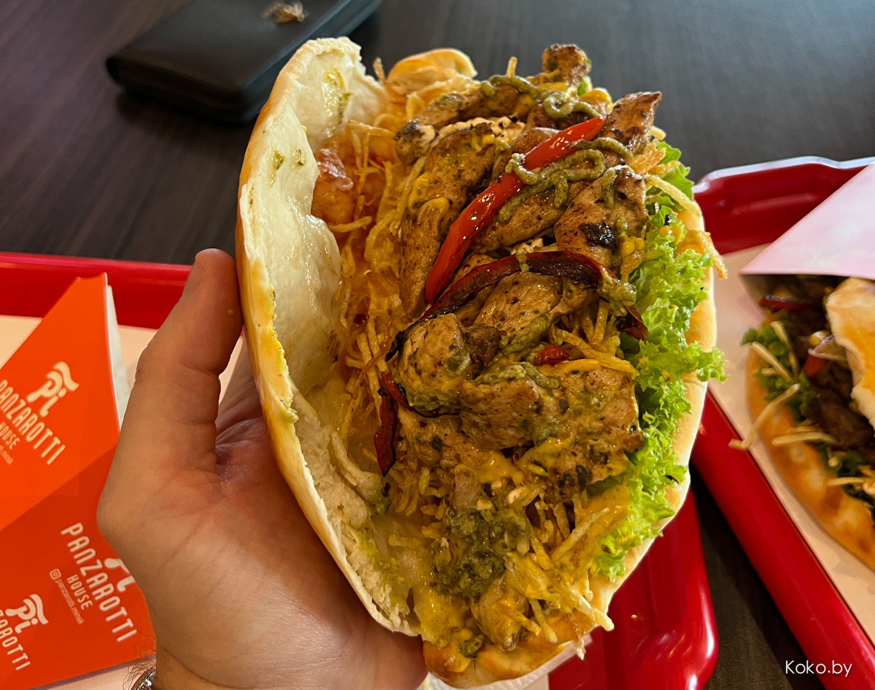 Как бы выглядела пицца, если бы Сатана был родом из Италии. Тест новой «Панцеротто» - фото - 9