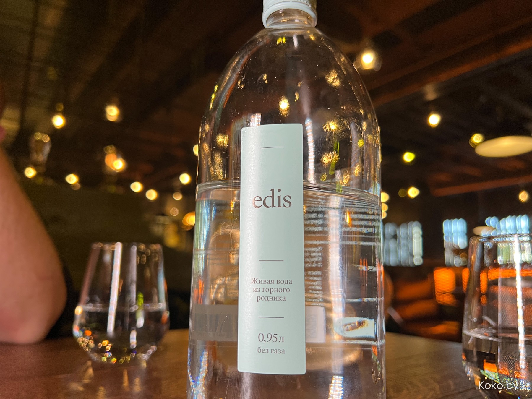 Посмотрел на правила в новом доме дыма «Танжирс Лаунж» в атмосфере сгоревшего особняка с кальянами по 5000€ - фото - 40