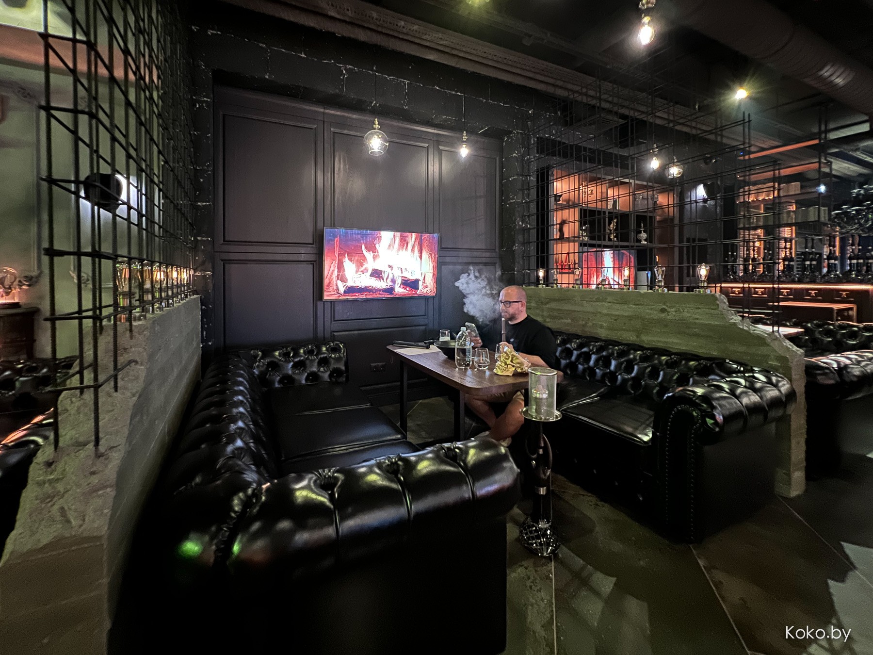 Посмотрел на правила в новом доме дыма «Танжирс Лаунж» в атмосфере сгоревшего особняка с кальянами по 5000€ - фото - 30