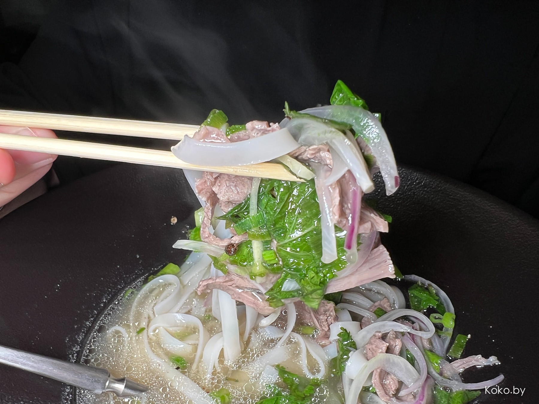 Посмотрел на правила в новом доме дыма «Танжирс Лаунж» в атмосфере сгоревшего особняка с кальянами по 5000€ - фото - 35