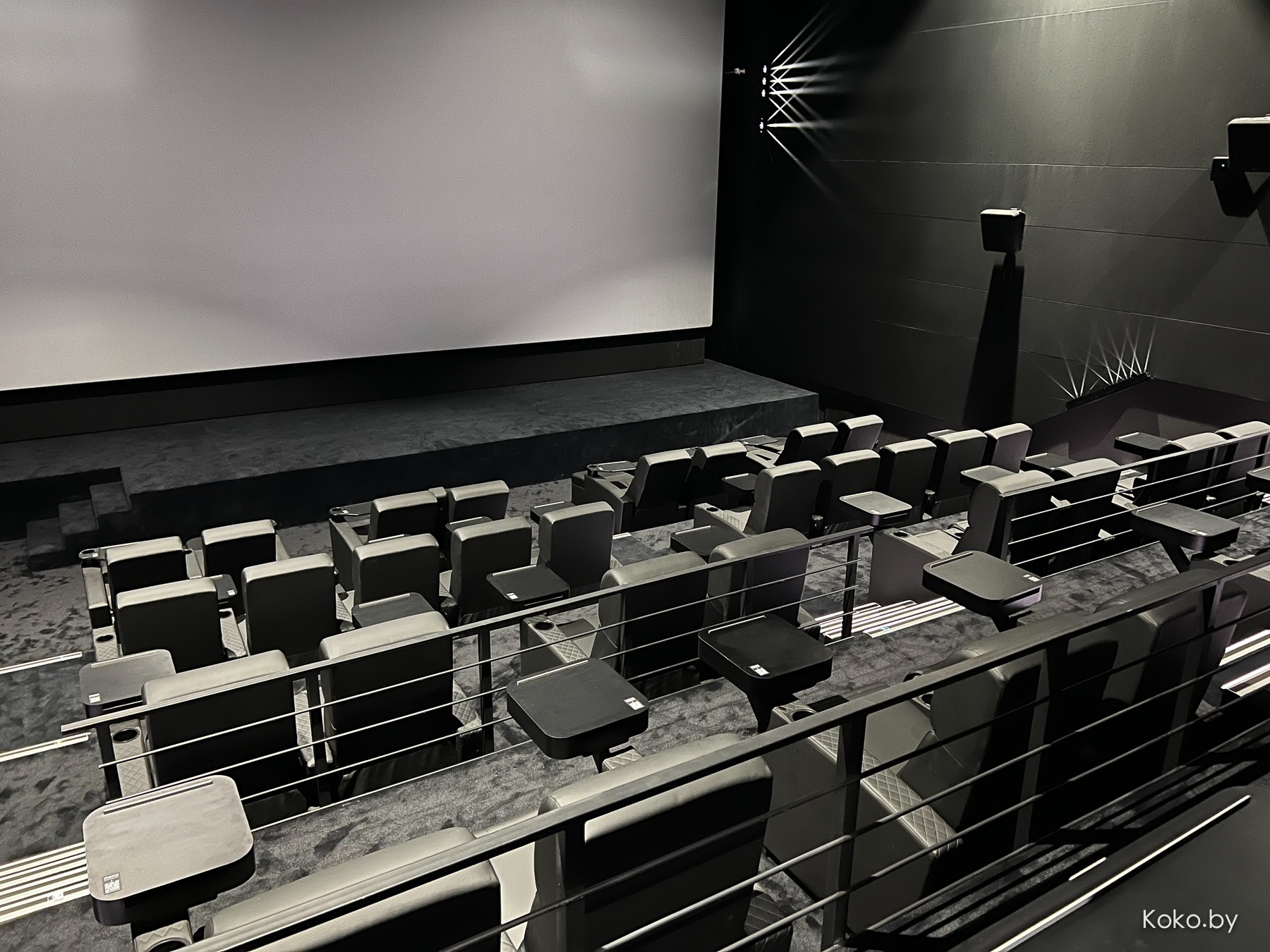 В ТЦ «Палаццо» как и обещали, открыли крутейший кинотеатр «mooon», но что там про «IMAX»? - фото - 37