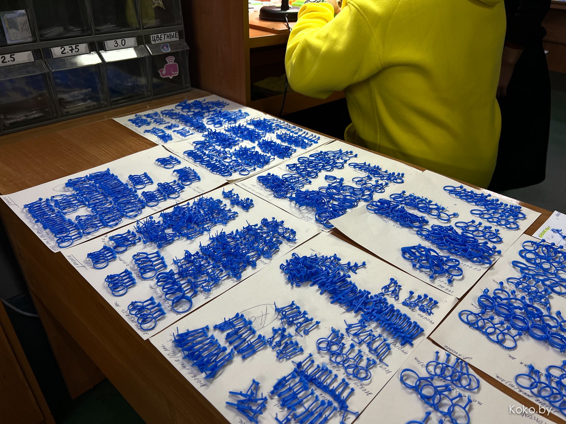 Сходили на экскурсию, чтобы посмотреть как появляются на свет ваши кольца и серёжки на ювелирном заводе «ZORKA» - фото - 25