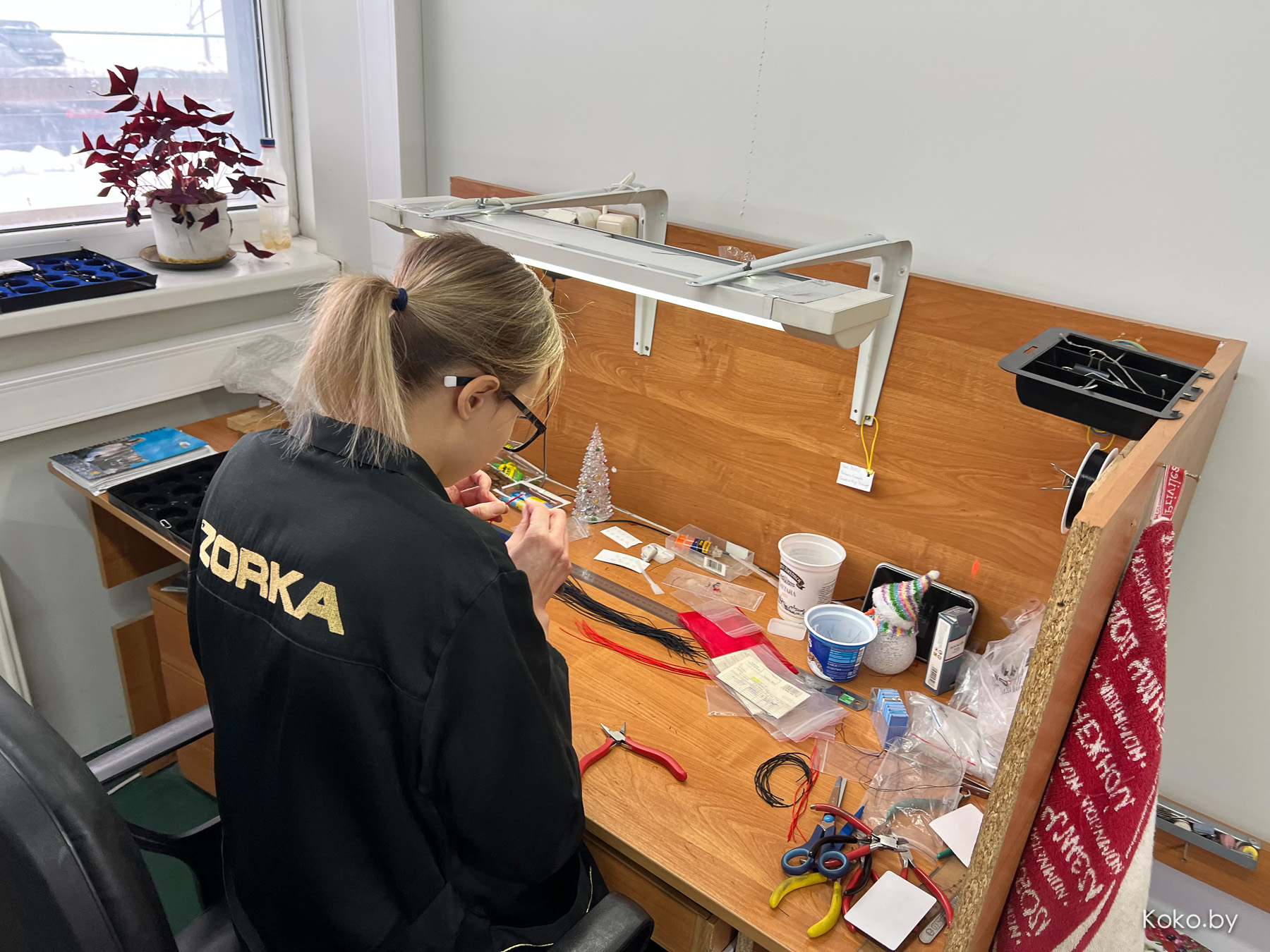 Сходили на экскурсию, чтобы посмотреть как появляются на свет ваши кольца и серёжки на ювелирном заводе «ZORKA» - фото - 57