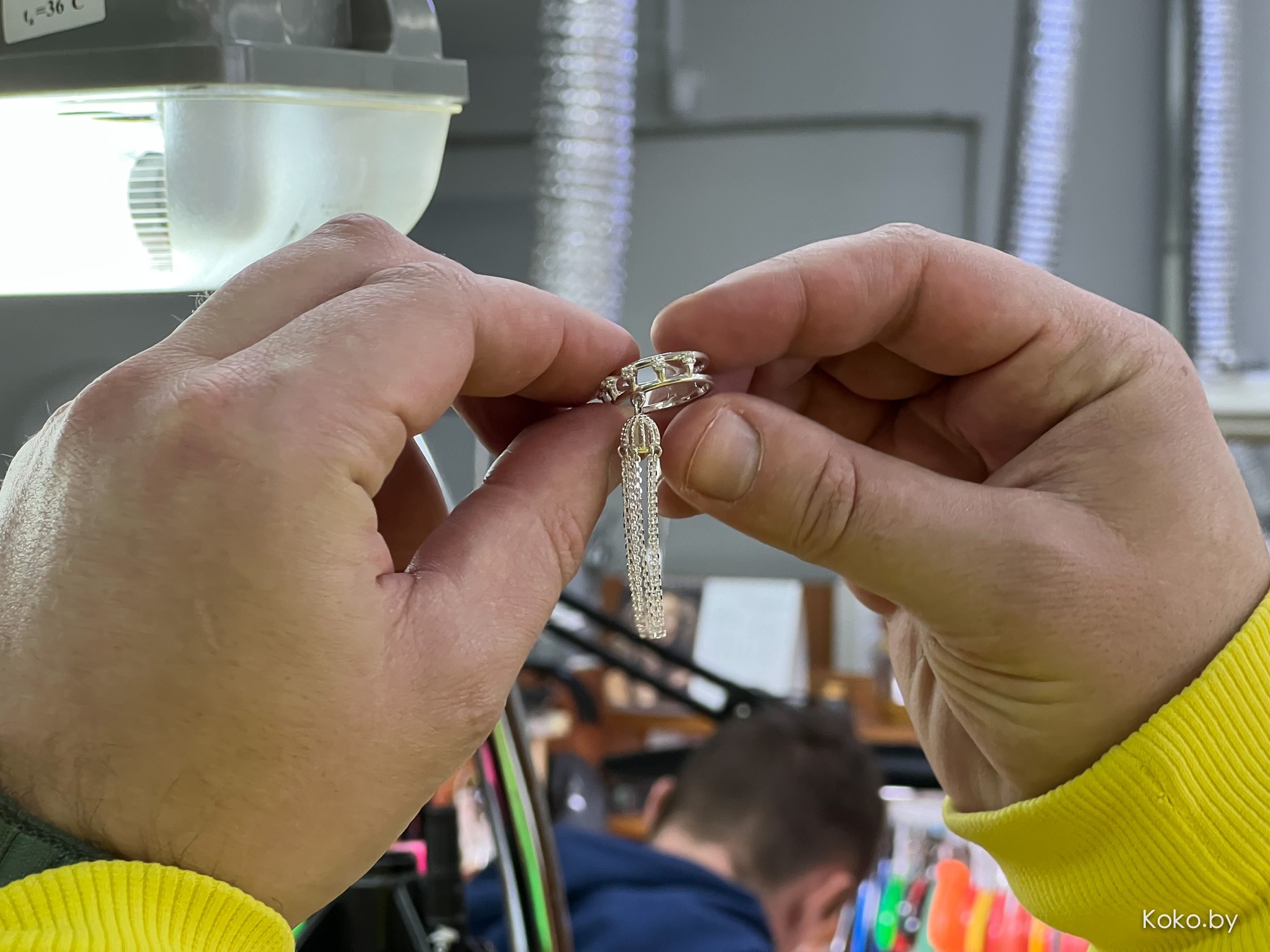 Сходили на экскурсию, чтобы посмотреть как появляются на свет ваши кольца и серёжки на ювелирном заводе «ZORKA» - фото - 40