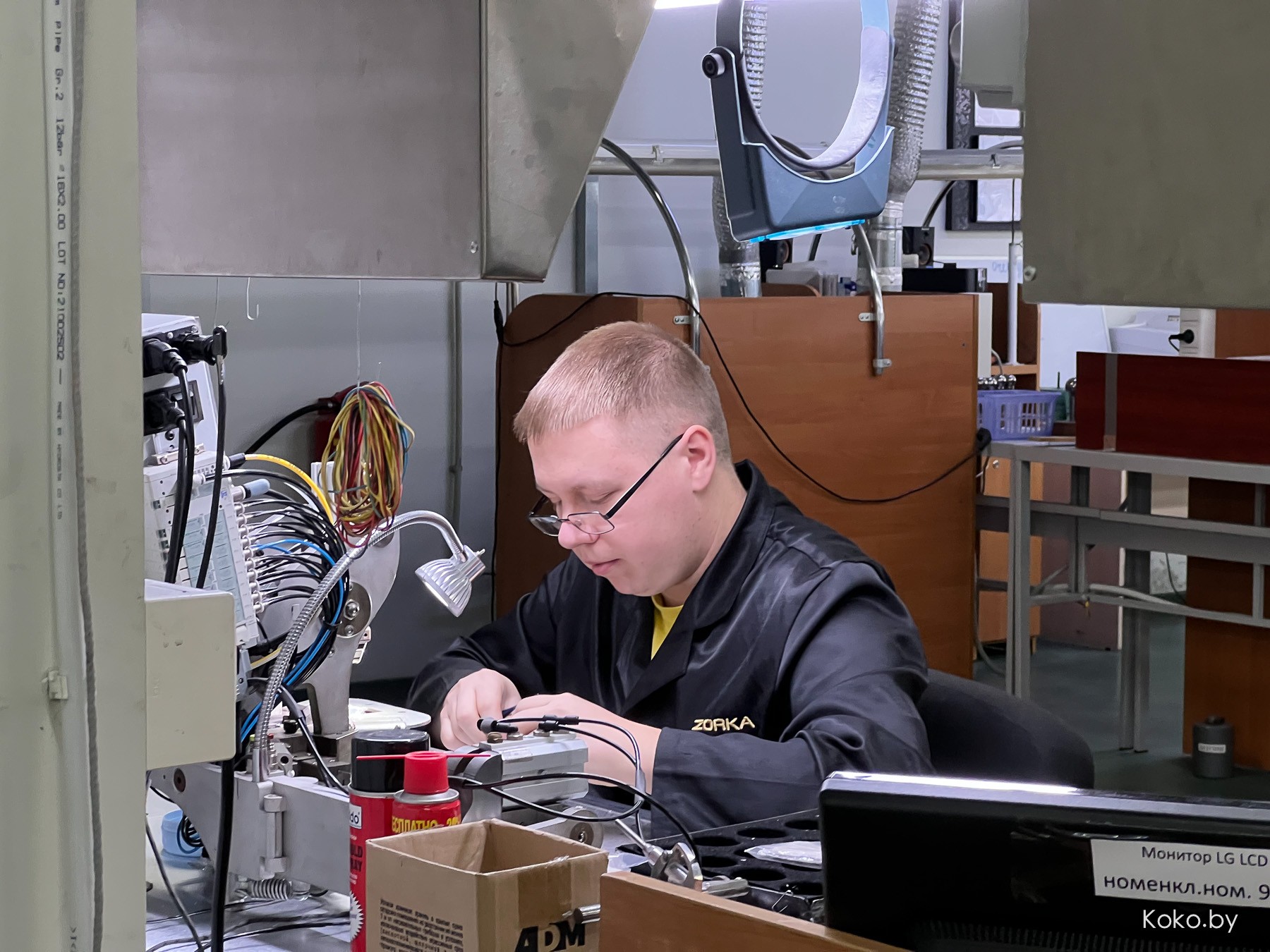 Сходили на экскурсию, чтобы посмотреть как появляются на свет ваши кольца и серёжки на ювелирном заводе «ZORKA» - фото - 41