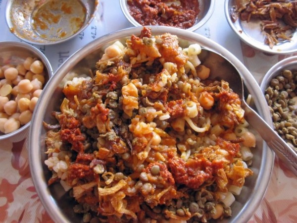 Мальта: фасоль и перец (закуска)