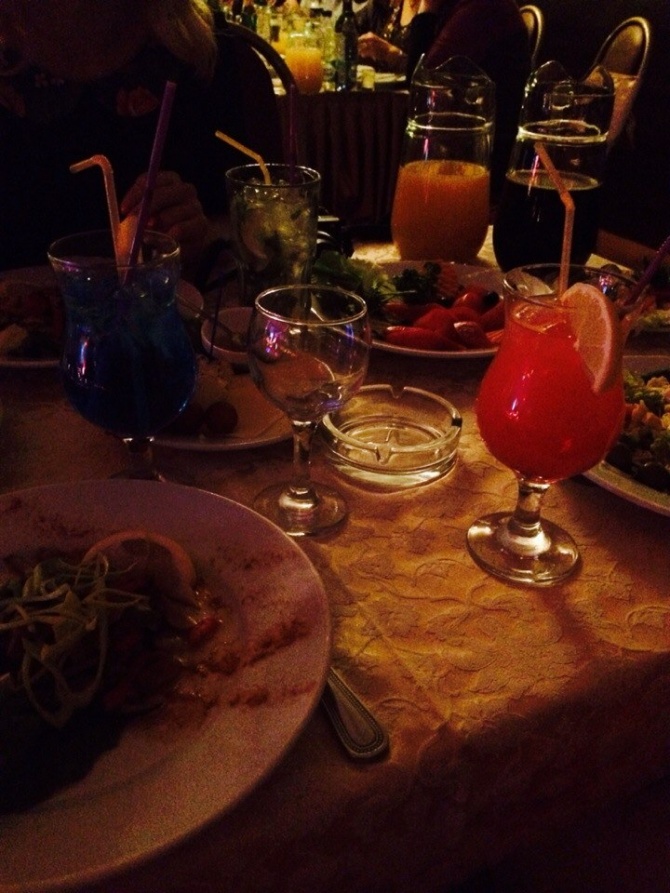 Instagram: Как можно отметить День Рождения в Мулен Руж шоу