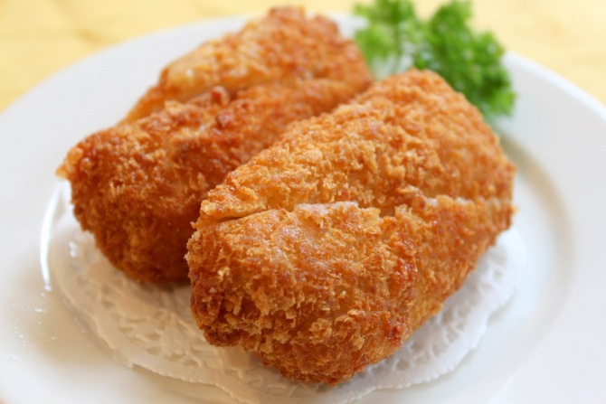 Птица: ФОТО РЕЦЕПТ: Золотистые куриные зразы с вешенками