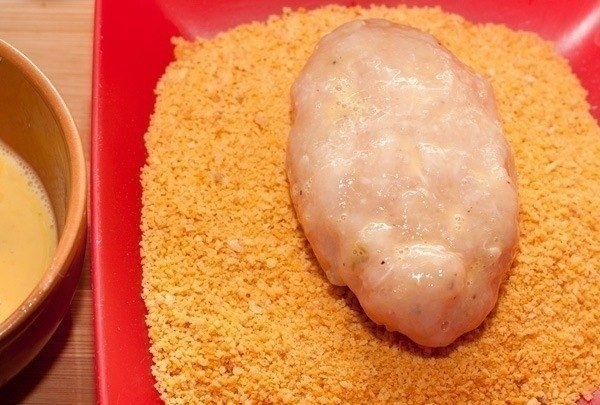 Птица: ФОТО РЕЦЕПТ: Золотистые куриные зразы с вешенками