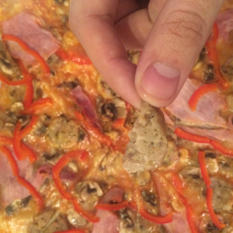 Заведения: «Papa Pizza (Папа Пицца)» — На фотографиях именно наши пиццы — говорили они!