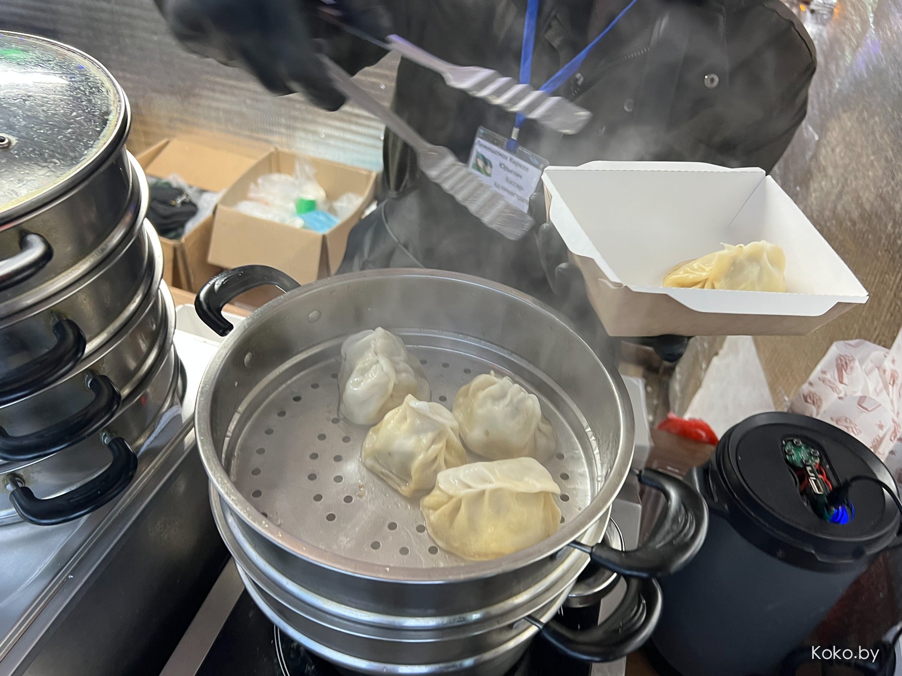 Куда сходить вечером? Прошлись по новогодним ярмаркам, посмотрели цены, попили глинтвейн - фото - 40