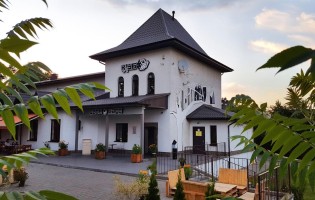 Cube Cafe / Куб Кафе