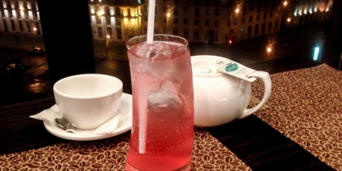 Коктейли в кафетерии «Silver Screen (Сильвер Скрин)» – до Европы нам далеко