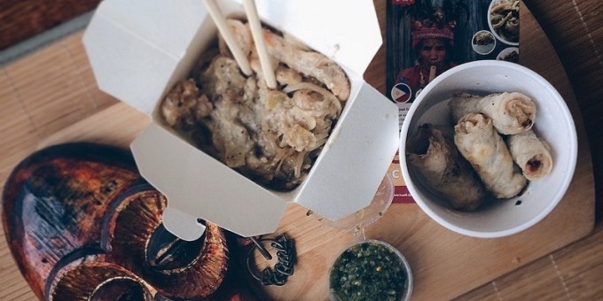 «Быстрый Ли» — пробуем Филиппинскую коробку за 64 900 и даем 6-ой шанс спринг-роллам