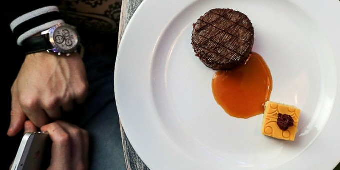 Ресторан «Я ж тебе говорил!». Место, где можно попробовать шоколадный стейк