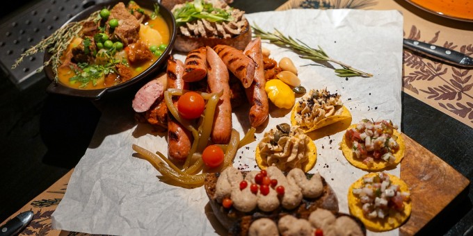 Стартанул «Гастрофест» пивных закусок и фритюра с мощными сетами по 24р