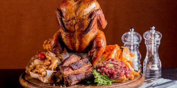 Фестиваль «Гастрофест Крафт» пройдёт с 26 августа по 12 сентября. Любой сет за 26 рублей