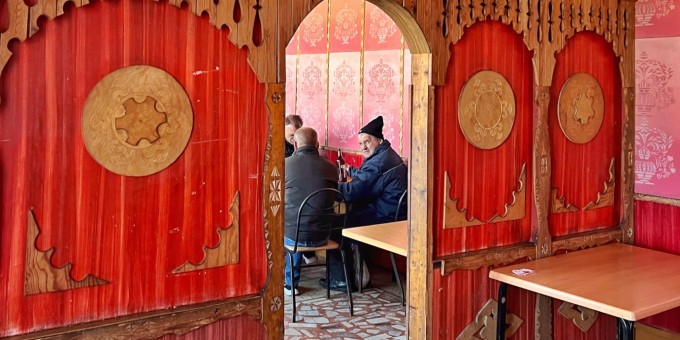 Как на вкус знаменитые на весь район смиловичские чебуреки