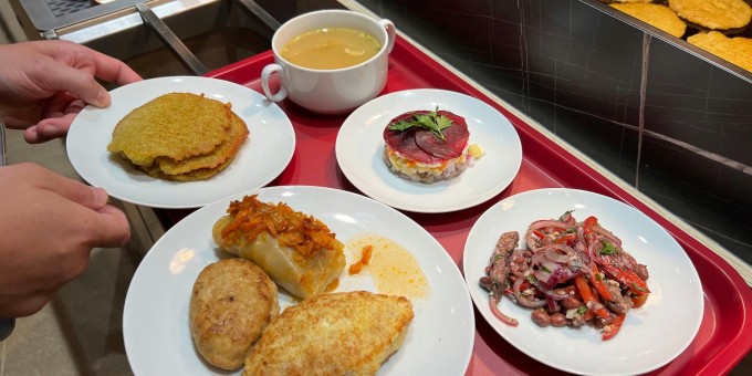 Что готовят, и сколько стоит обед по-православному в новом кафе «Ковчег» при монастыре