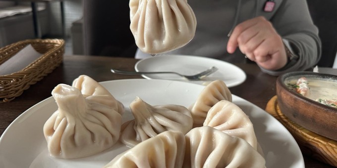 Брат, шемомеджамо! Где в Минске найти грузинскую кухню за недорого. Затестил кафе «Марани», собрал подборку