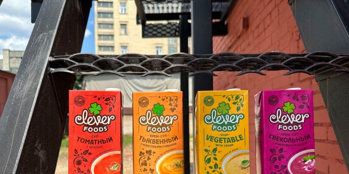 Взял на тест клецкие готовые крем-супы из пачки: томатный, свекольный, тыквенный и морковный