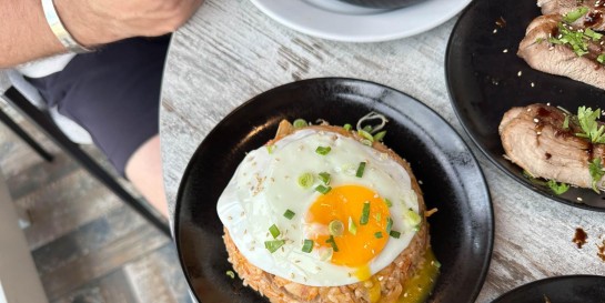 Что в меню реально первого кафе с корейской кухней под названием «Паби», где без риса и капусты кимчи никуда