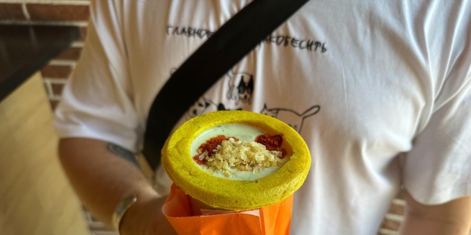 Где в Минске попробовать холодный суп в съедобном хлебном стакане. Проверили обновлённый «СупСтакан»