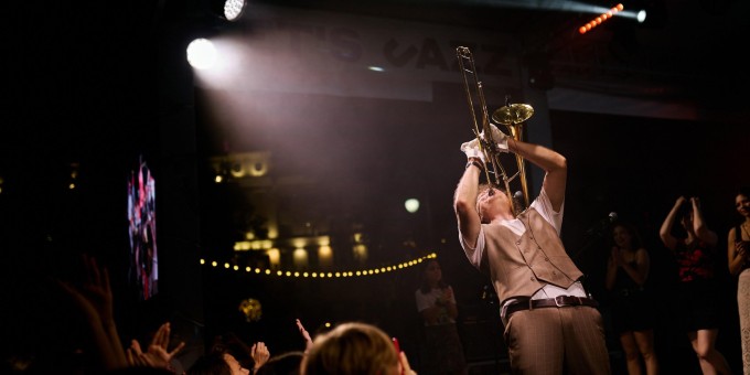 Где с 16 по 17 августа в Минске пройдет грандиозный фестиваль Let’s Jazz с мировыми звездами. Кстати, вход бесплатный