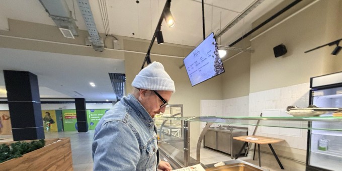 Проверил, что дадут на обед от 10 рублей в новом кафе типа столовая «Твой обед»! Чей обед? Сколько-сколько?!