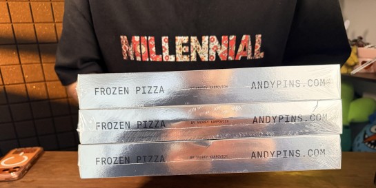 Почему все пищат по замороженной пицце «Энди пинса». Пытаемся разобраться с новым итальянским цыплёнком!