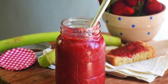 Клубничное варенье с шампанским