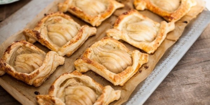 Груши запеченные в слоеном тесте с любой начинкой