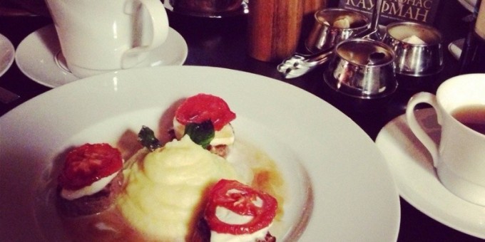 Ужин в отеле, Москва сити