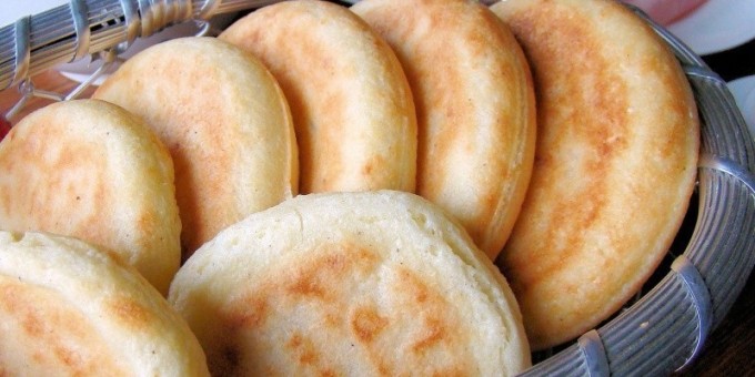 Национальное Венесуэльское блюдо -  Арепас