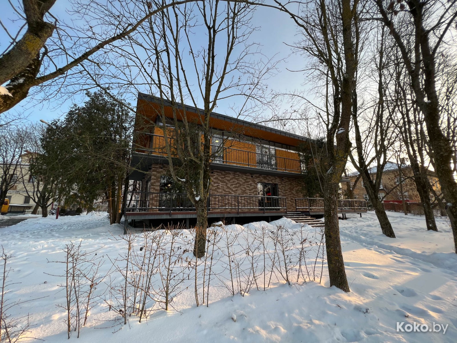 Что нового затестить в Гродно: столичная бургерная, гриль-бар в коттедже и особенная кофейня на втором этаже с верандой - фото - 28