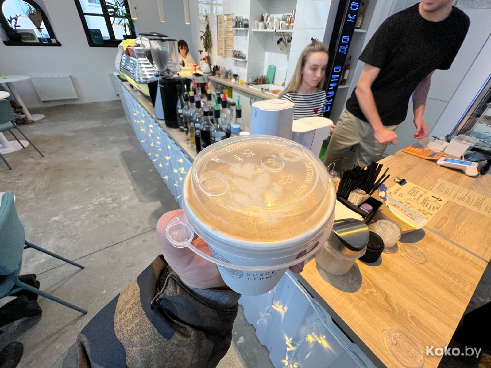 Что нового затестить в Гродно: столичная бургерная, гриль-бар в коттедже и особенная кофейня на втором этаже с верандой - фото - 57