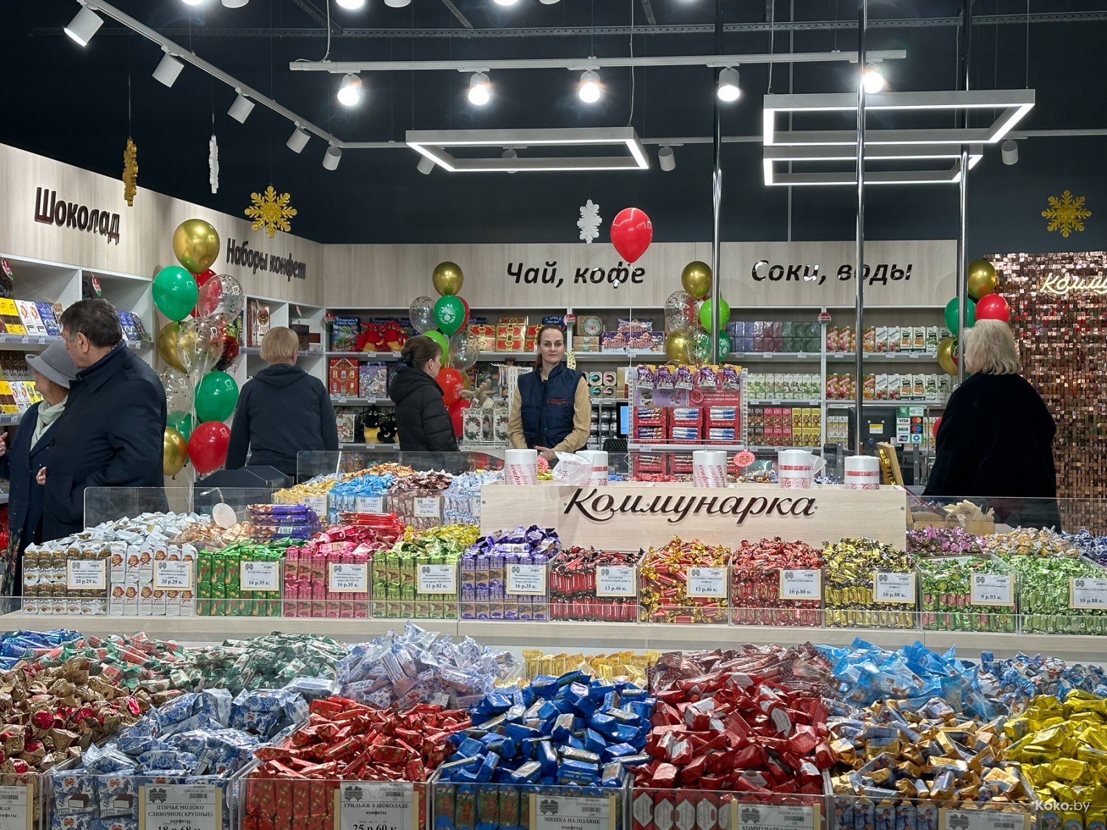 В Минске открылся первый белорусский торговый центр Першы гандлёвы дом ...